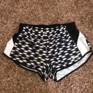 LIKE-NEW NIKE SHORTS